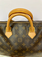 Load image into Gallery viewer, Louis Vuitton Speedy 35 Monogram Bandouliere