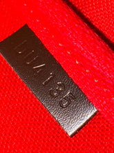 Load image into Gallery viewer, LOUIS VUITTON
Damier Canvas Favorite MM Bag with Long strap removable