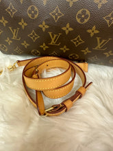 Load image into Gallery viewer, Louis Vuitton Speedy 35 Monogram Bandouliere