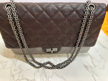 Load image into Gallery viewer, CHANEL Caviar Iridescent Re-Issue 226 Limited Edition