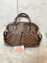 Load image into Gallery viewer, LOUIS VUITTON Damier Ebene Trevi PM