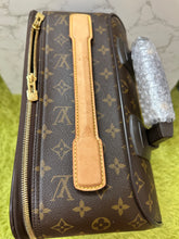 Load image into Gallery viewer, LOUIS VUITTON Monogram Pegase 45