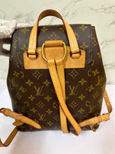 Load image into Gallery viewer, LOUIS VUITTON Monogram Canvas Montsouris MM