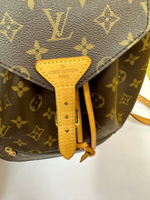Load image into Gallery viewer, LOUIS VUITTON Monogram Canvas Montsouris MM