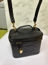 Load image into Gallery viewer, CHANEL Vanity Black