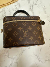 Load image into Gallery viewer, LOUIS VUITTON Vanity Autres Toiles Monogram