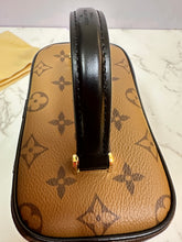 Load image into Gallery viewer, LOUIS VUITTON Vanity Autres Toiles Monogram