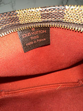 Load image into Gallery viewer, louis vuitton damier ebene pochette - 10