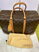 Load image into Gallery viewer, LOUIS VUITTON Monogram Sirius 45