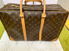 Load image into Gallery viewer, LOUIS VUITTON Monogram Sirius 45