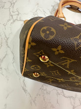 Load image into Gallery viewer, LOUIS VUITTON Monogram Tivoli PM