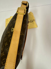 Load image into Gallery viewer, LOUIS VUITTON Monogram Canvas Bumbag