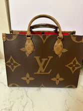 Load image into Gallery viewer, LOUIS VUITTON Monogram Reverse On-The-Go MM