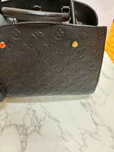Load image into Gallery viewer, LOUIS VUITTON Empreinte Montaigne MM - Black
