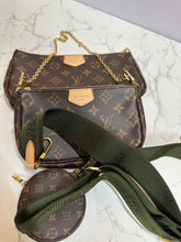 Load image into Gallery viewer, LOUIS VUITTON Multi Pochette Accessoires - Khaki