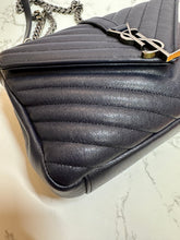 Load image into Gallery viewer, YSL Chevron Quilt College - Navy Blue