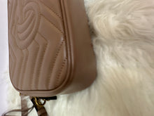 Load image into Gallery viewer, GUCCI Matelasse Marmont
