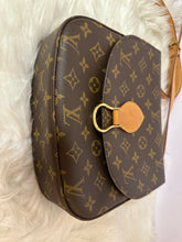 Load image into Gallery viewer, LOUIS VUITTON Monogram St. Cloud