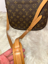 Load image into Gallery viewer, LOUIS VUITTON Monogram St. Cloud