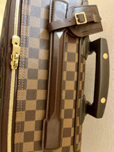 Load image into Gallery viewer, LOUIS VUITTON Pegase 45 Damier Ebene