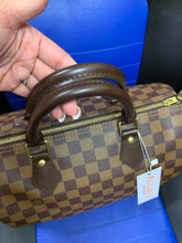 Load image into Gallery viewer, LOUIS VUITTON Speedy 30 Damier Ebene