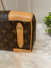 Load image into Gallery viewer, LOUIS VUITTON Monogram Canvas Retiro PM