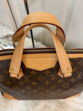 Load image into Gallery viewer, LOUIS VUITTON Monogram Canvas Retiro PM