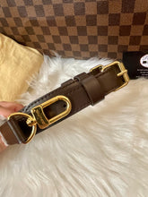 Load image into Gallery viewer, LOUIS VUITTON Damier Canvas Speedy 35