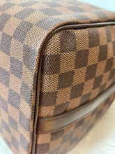 Load image into Gallery viewer, LOUIS VUITTON Damier Canvas Speedy 35