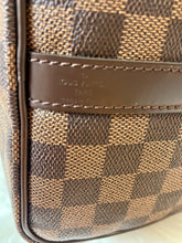 Load image into Gallery viewer, LOUIS VUITTON Damier Canvas Speedy 35