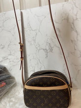 Load image into Gallery viewer, LOUIS VUITTON Monogram Canvas Blois