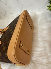 Load image into Gallery viewer, LOUIS VUITTON Monogram Alma BB