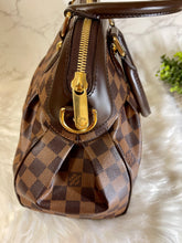 Load image into Gallery viewer, LOUIS VUITTON Damier Ebene Trevi PM