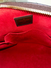 Load image into Gallery viewer, LOUIS VUITTON Damier Ebene Trevi PM
