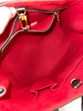 Load image into Gallery viewer, LOUIS VUITTON Hampstead PM