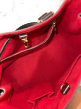 Load image into Gallery viewer, LOUIS VUITTON Hampstead PM