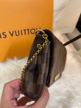 Load image into Gallery viewer, LOUIS VUITTON Damier Ebene Favorite PM