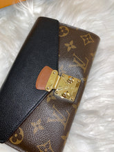 Load image into Gallery viewer, LOUIS VUITTON Pallas Wallet