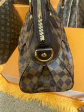 Load image into Gallery viewer, LOUIS VUITTON Damier Ebene Trevi PM