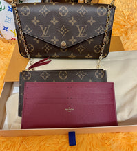 Load image into Gallery viewer, LOUIS VUITTON Pochette Felicie Monogram