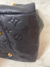 Load image into Gallery viewer, LOUIS VUITTON Empreinte Artsy MM Navy
