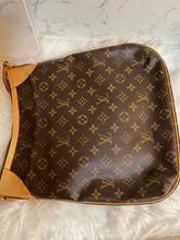 Load image into Gallery viewer, LOUIS VUITTON Monogram Canvas Odéon MM
