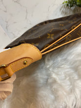 Load image into Gallery viewer, LOUIS VUITTON Monogram Canvas Odéon MM