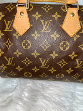 Load image into Gallery viewer, LOUIS VUITTON Speedy 25 Monogram