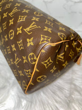 Load image into Gallery viewer, LOUIS VUITTON Speedy 25 Monogram