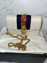 Load image into Gallery viewer, GUCCI Sylvie Mini