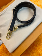 Load image into Gallery viewer, LOUIS VUITTON On-The-Go BiColor Monogram Empreinte Leather PM (Brand New)