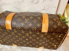 Load image into Gallery viewer, LOUIS VUITTON Monogram Canvas Caryall