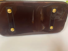 Load image into Gallery viewer, LOUIS VUITTON Alma PM Vernis Amarante