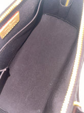 Load image into Gallery viewer, LOUIS VUITTON Alma PM Vernis Amarante